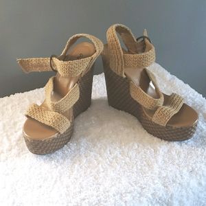 Boho Wicker Wedge